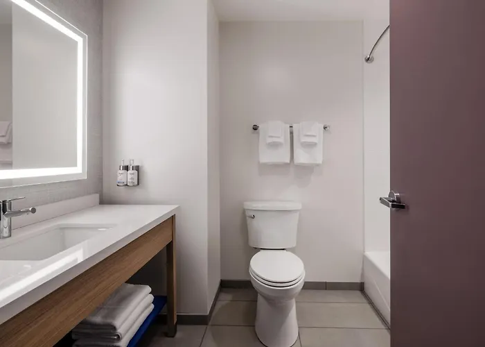 Hotel Garner South By Ihg Gillette