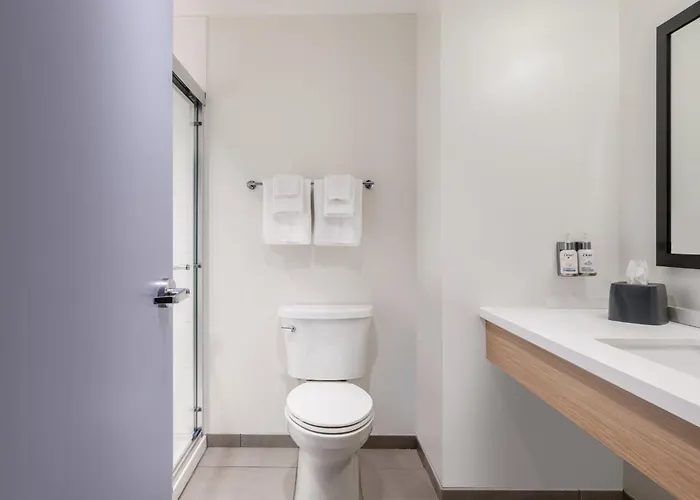 Garner South By Ihg 3*