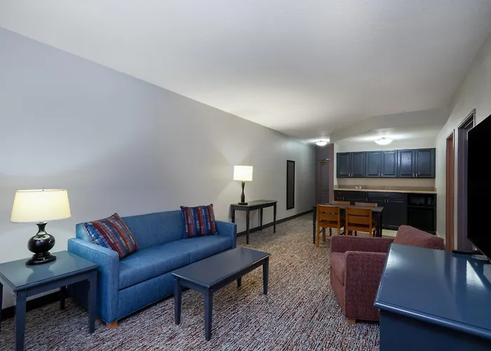Garner South By Ihg Gillette