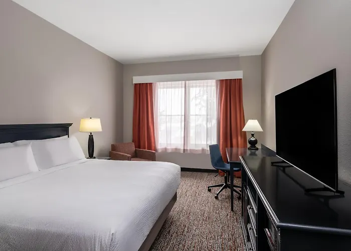 Garner South By Ihg 3* Gillette